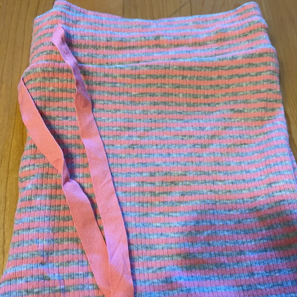 Gap body pink and gray striped pants size small new - Picture 2 of 5
